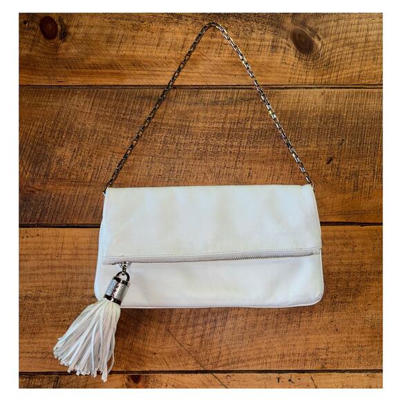 Michael Kors White Pebbled Leather Fold Over Clutch Shoulder Bag Tassel - Picture 1 of 14